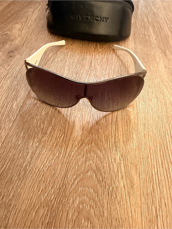 Givenchy Accessories - Givenchy Oversized Shield Sunglasses with White Temples and Dark Gradient Lenses